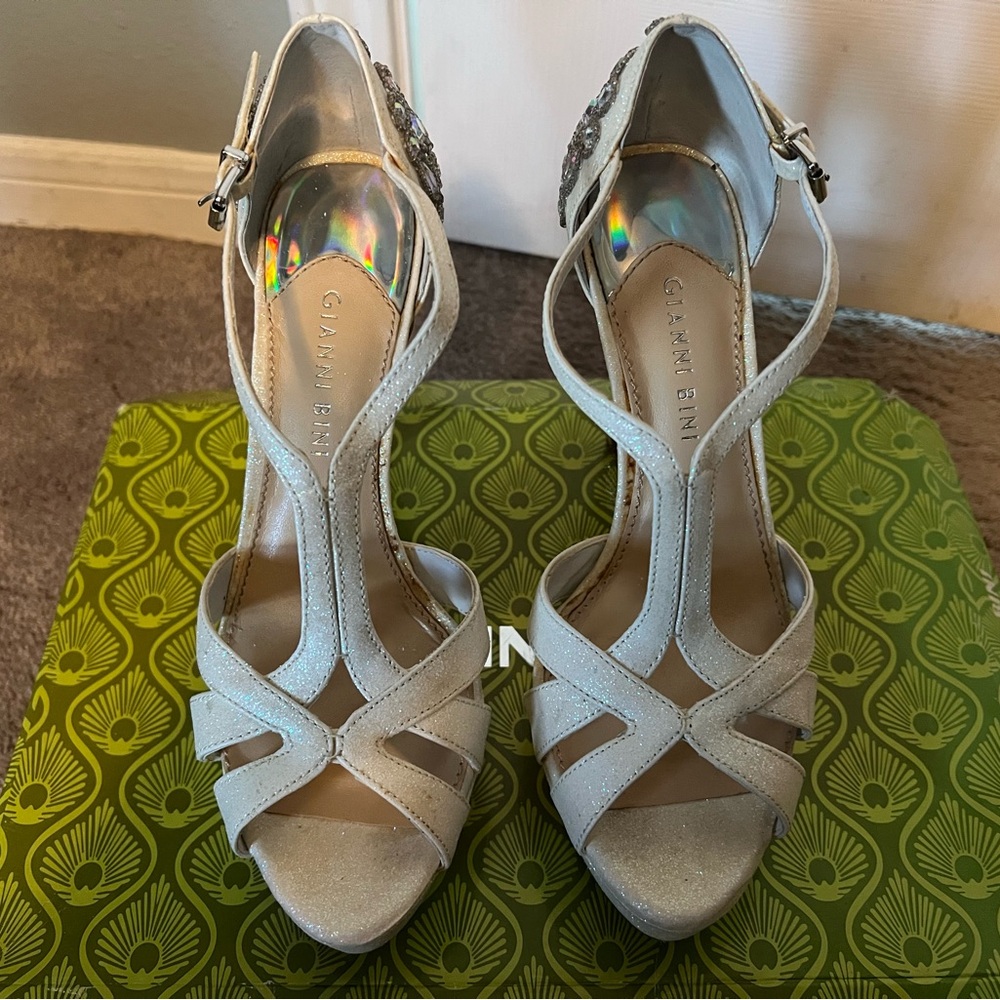 Gianni Bini Silver Strappy Heels